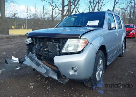 2010 Nissan Pathfinder Se from USA, damaged, VIN 5N1AR1NBXAC625172